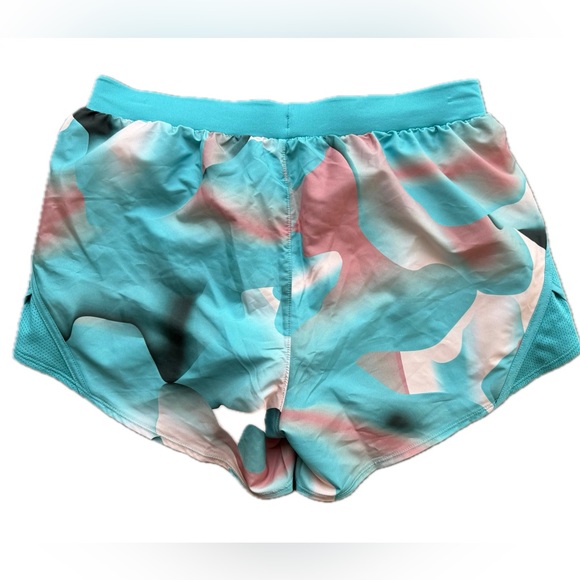 Brand New Under Armour Shorts - Picture 4 of 6